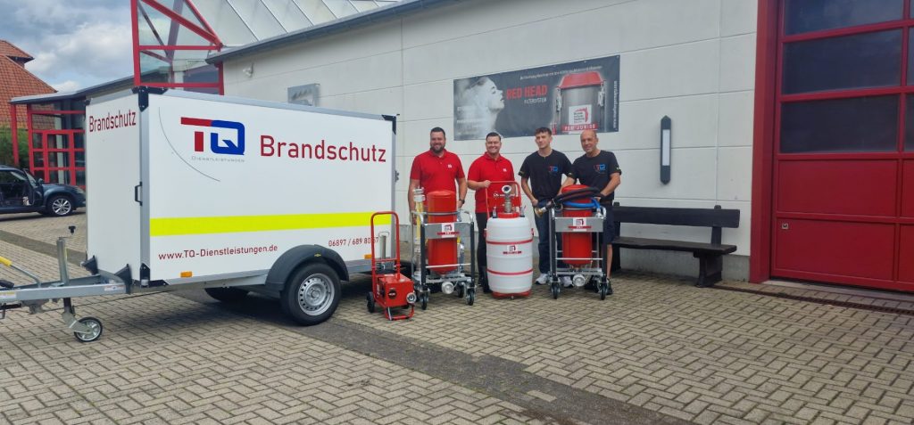 Prüfung, Wartung und Inbetriebnahme Trockensteigleitungen Trockensteigleitungen